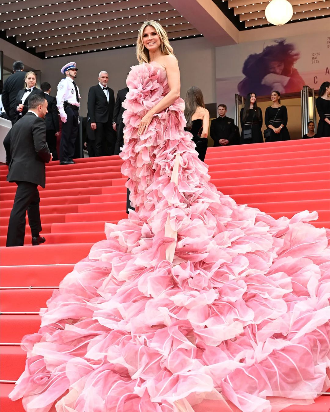 Heidi Klum Steals the Spotlight at Paris Fashion Week 2025 with Her Fearless Style
