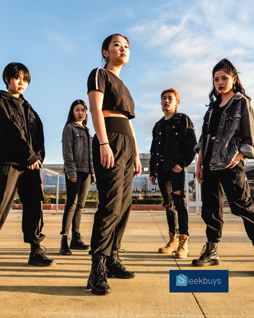 Ultimate Guide: Best Blue Camo Streetwear Brands for Winter 2025