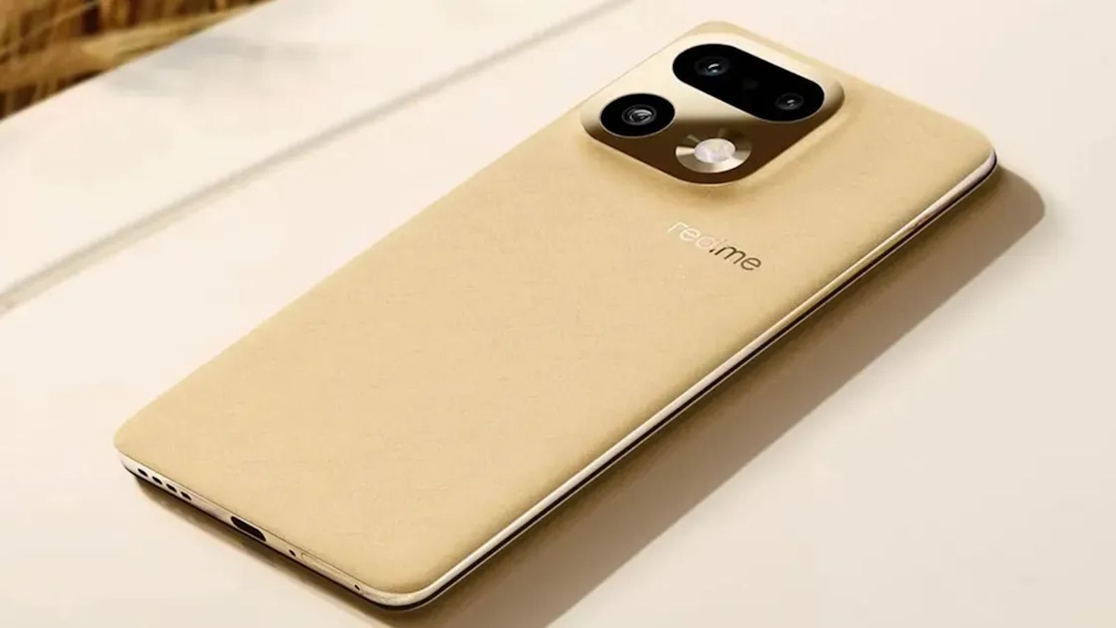 Realme 16 5G Debuts With Massive 7000mAh Battery And Unique Selfie Mirror