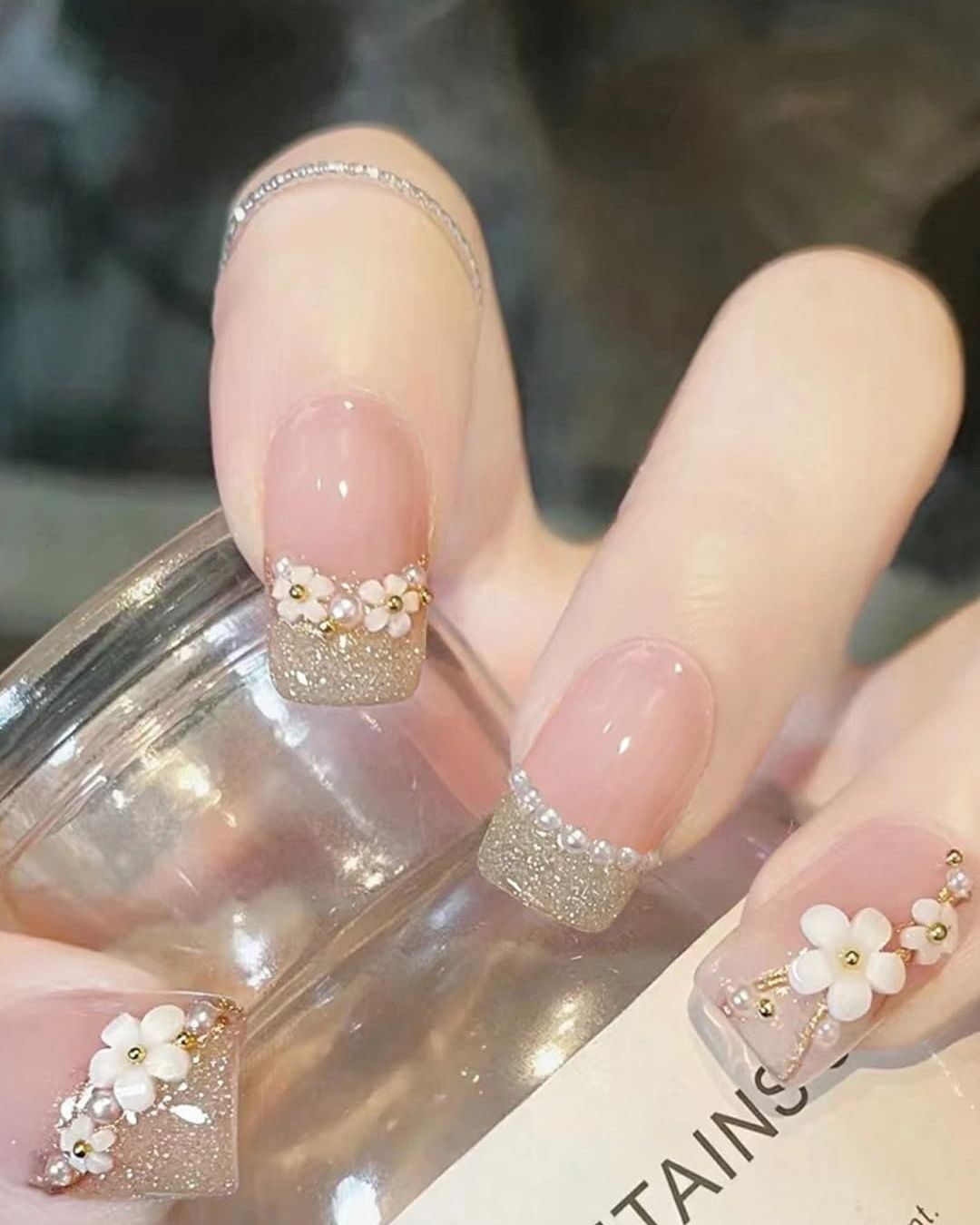 Press-on nails for weddings